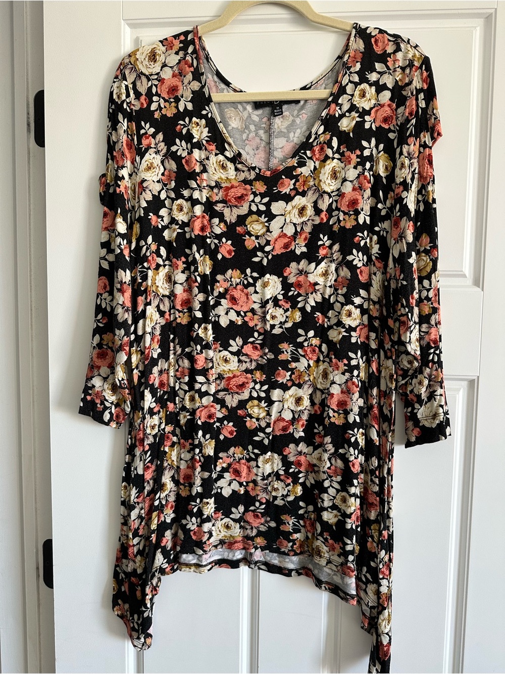 Fred David Black Floral V-Neck Tunic with Coral and Cream Blooms